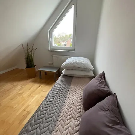 Helles Haus In Seenaehe Bei Berlin *