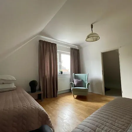 Helles Haus In Seenaehe Bei Berlin Semesterbostad