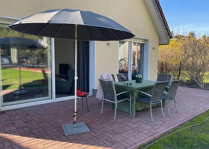 Semesterbostad Helles Haus In Seenaehe Bei Berlin *