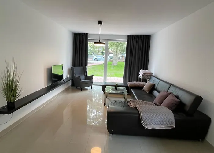 Helles Haus In Seenaehe Bei Berlin Oranienburg